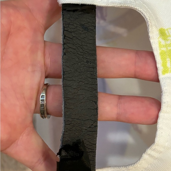 BAH RVA Limited Edition Hat - Picture 3 of 4